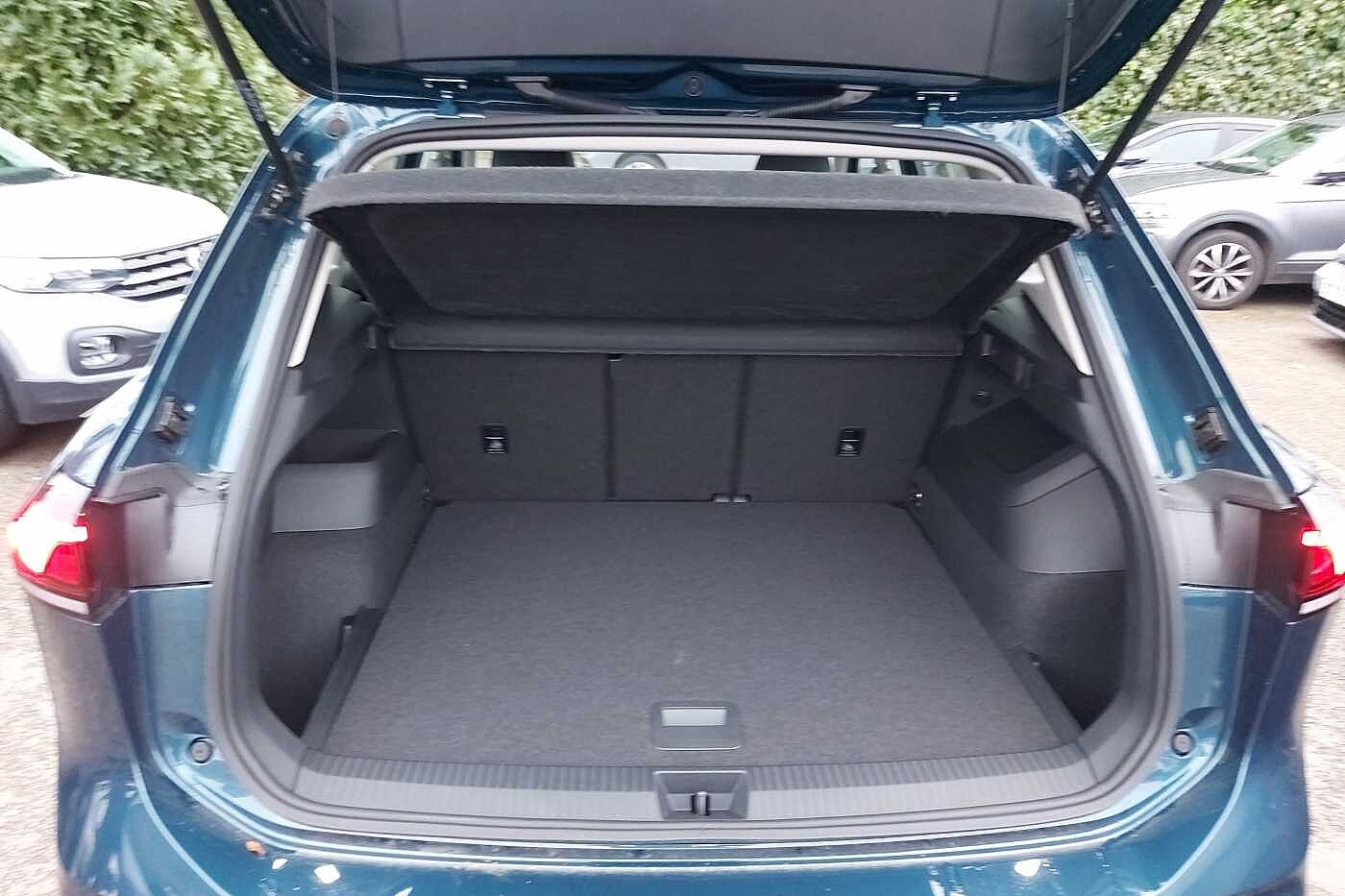 Volkswagen Tiguan Estate 1.5 eTSI Life 5dr DSG