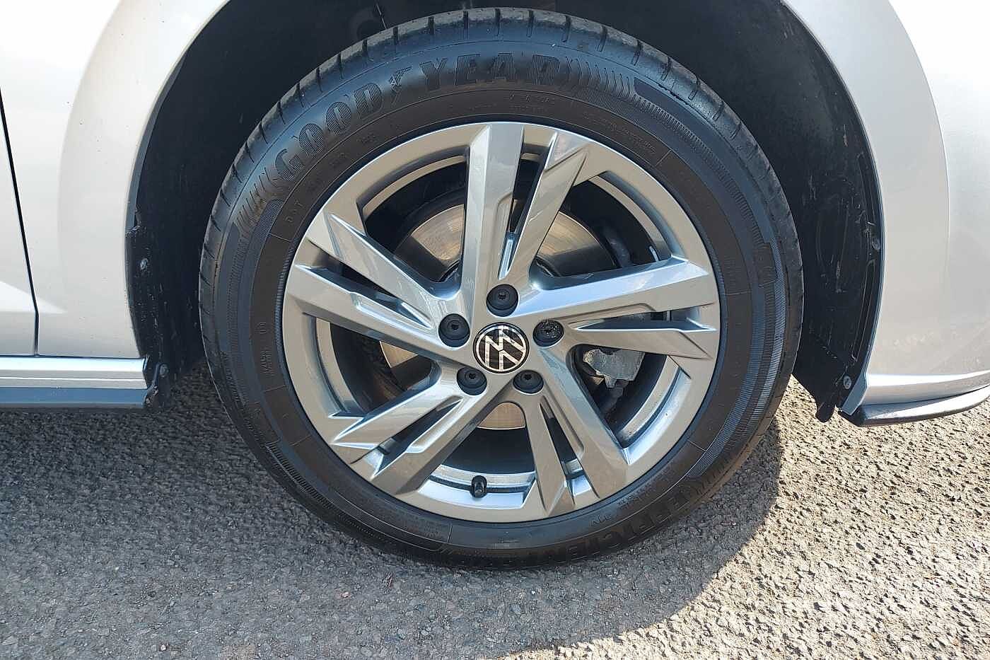 Volkswagen Polo MK6 Facelift 1.0 TSI (110ps) R-Line DSG