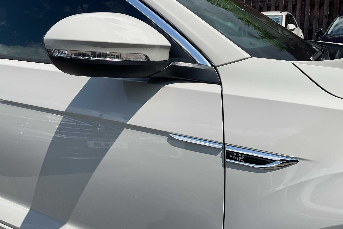 Volkswagen T-ROC Mark 1 Facelift 1.5 TSI R-Line 150PS