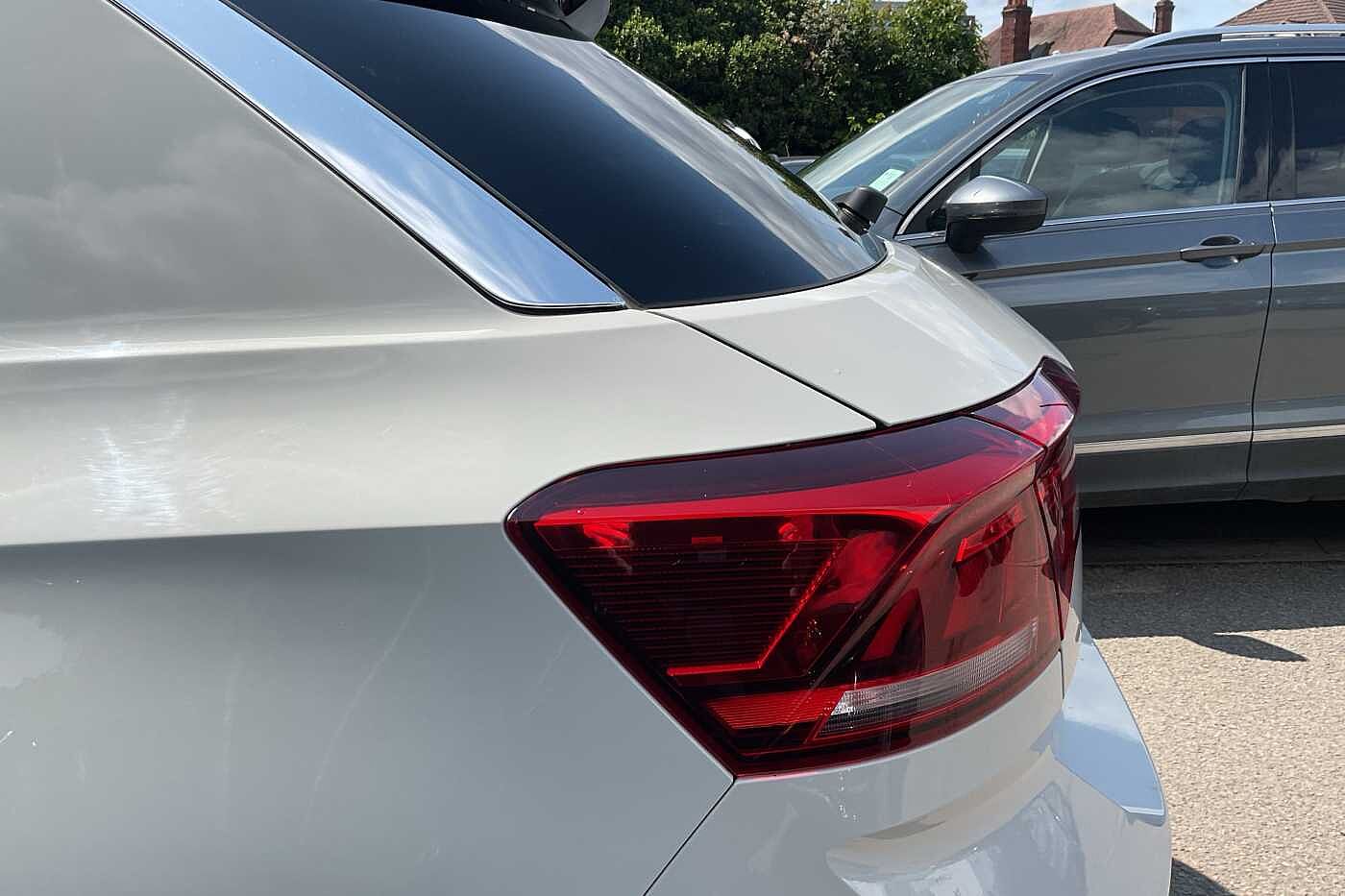 Volkswagen T-ROC Mark 1 Facelift 1.5 TSI R-Line 150PS
