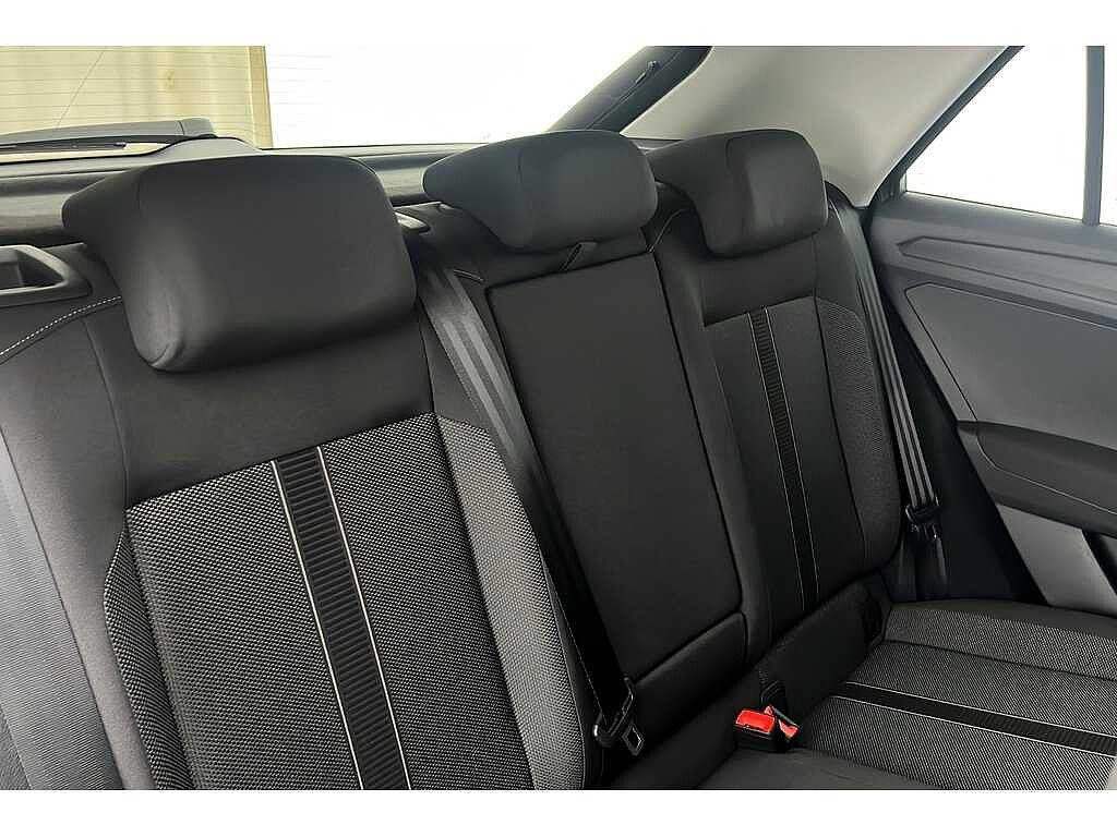 Volkswagen T-ROC 1.5 TSI (150ps) Match DSG