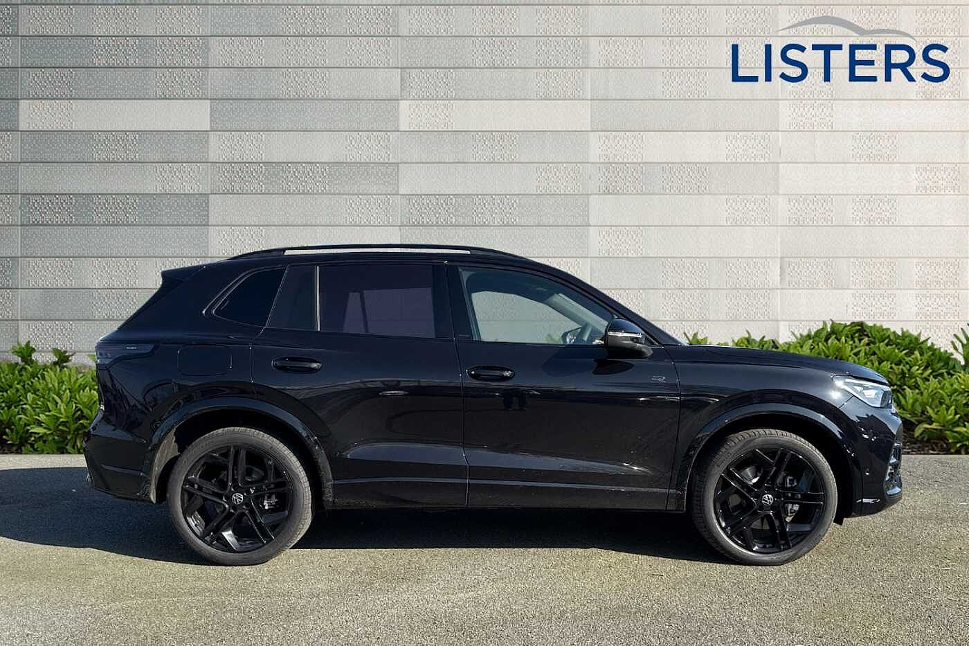 Volkswagen Tiguan Estate 1.5 TSI 272 eHybrid R-Line 5dr DSG