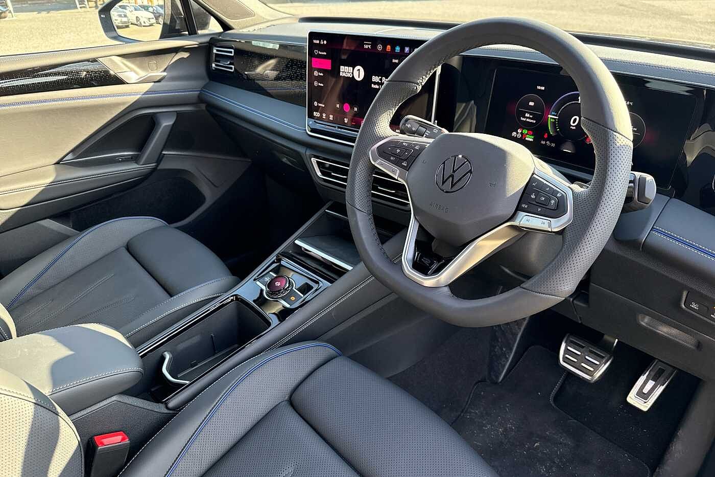 Volkswagen Tiguan Estate 1.5 TSI 272 eHybrid R-Line 5dr DSG