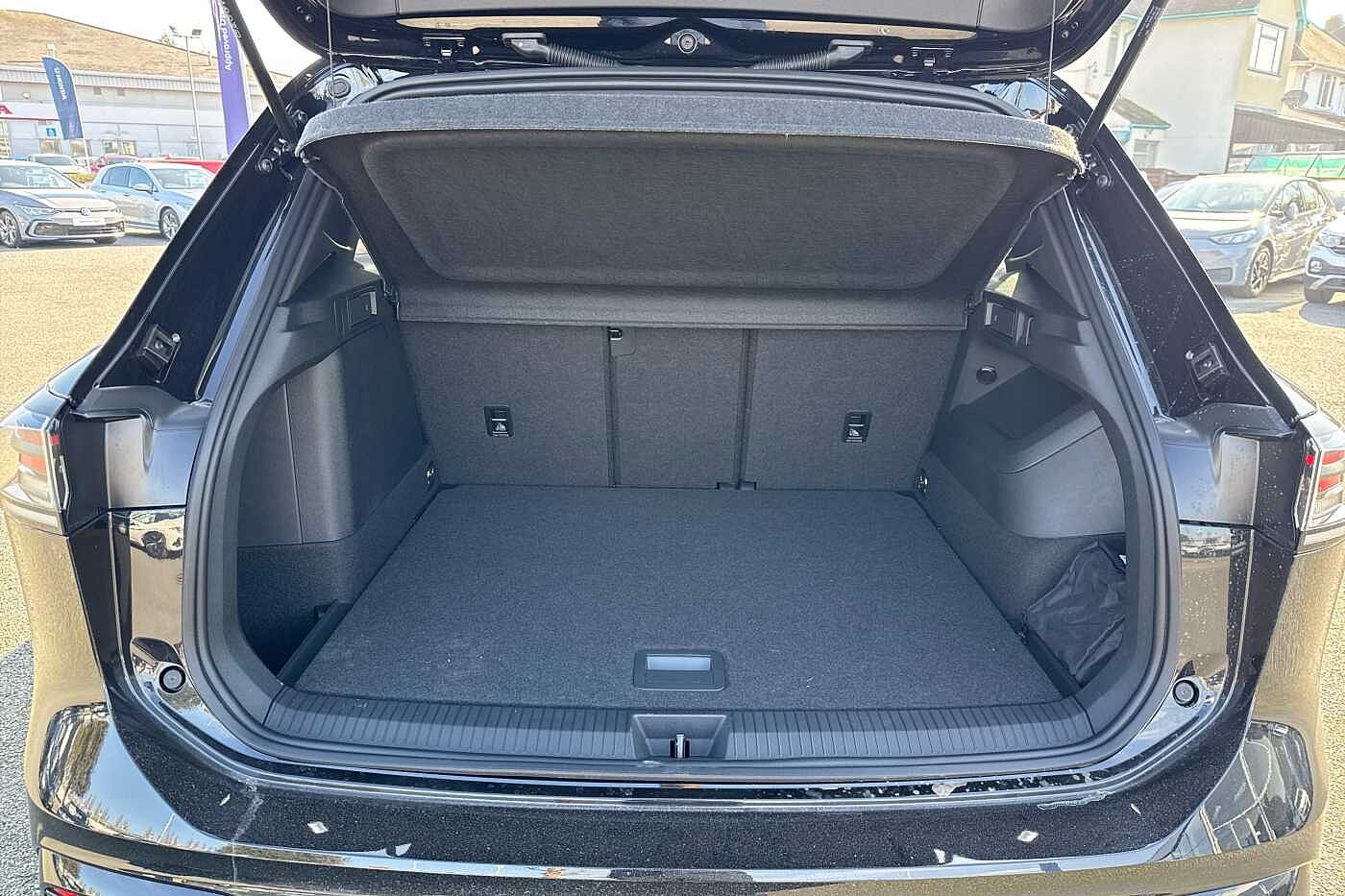 Volkswagen Tiguan Estate 1.5 TSI 272 eHybrid R-Line 5dr DSG