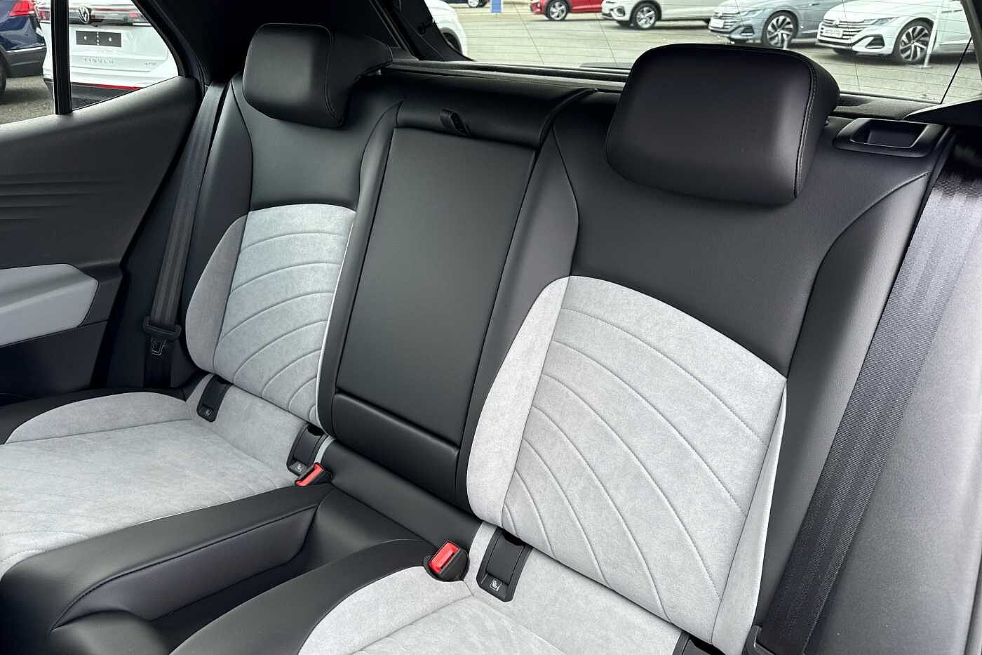 Volkswagen ID.3 Tour 77kWh Pro S 204PS Automatic 5 Door