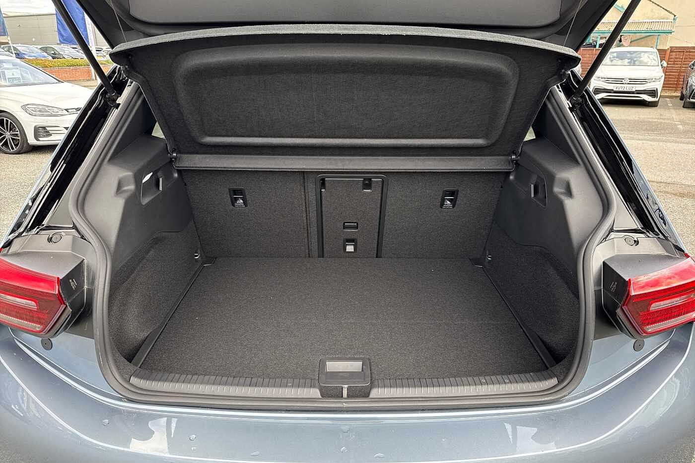 Volkswagen ID.3 Tour 77kWh Pro S 204PS Automatic 5 Door