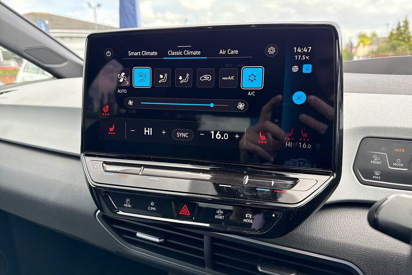 Volkswagen ID.3 Tour 77kWh Pro S 204PS Automatic 5 Door