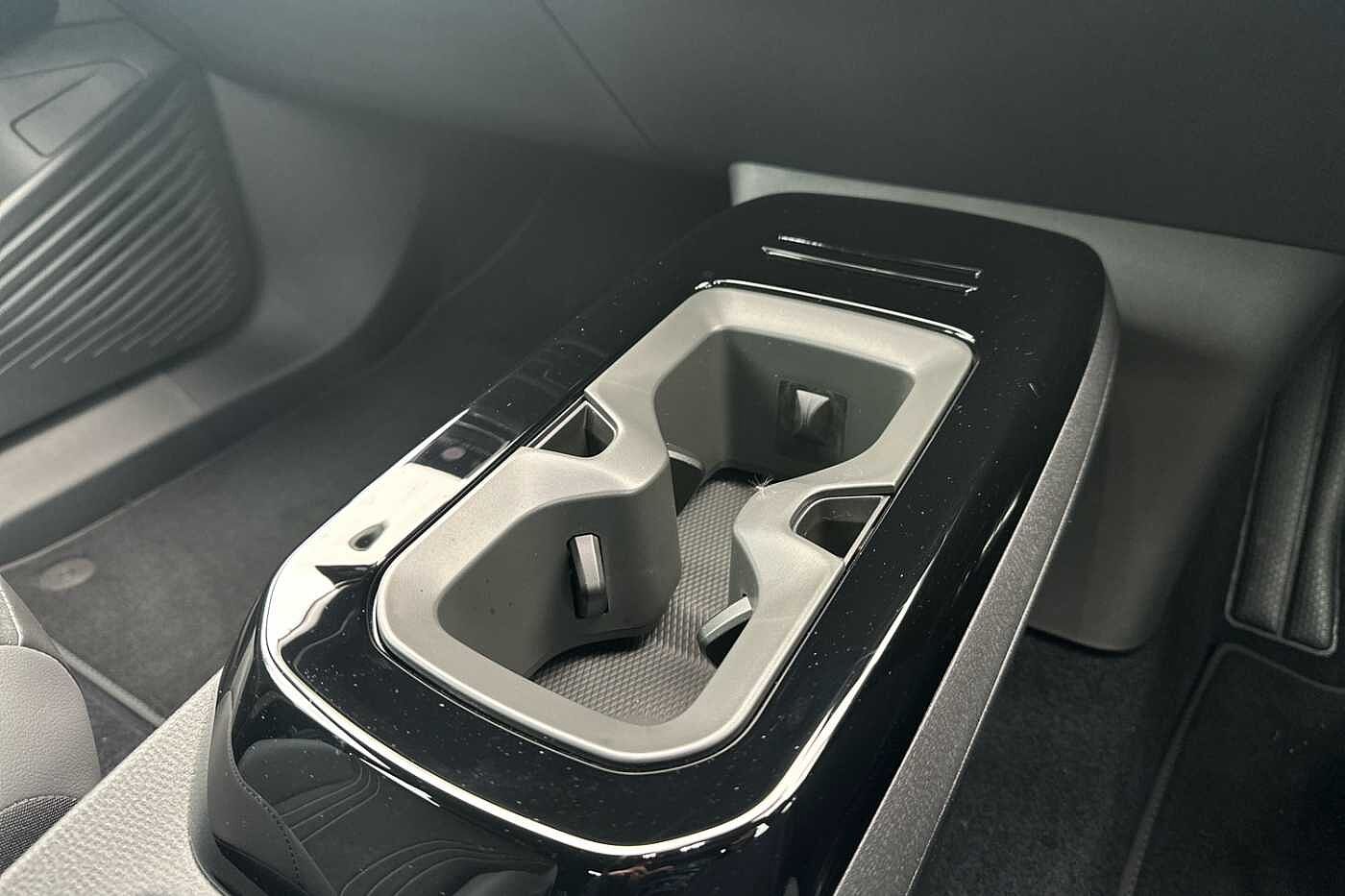 Volkswagen ID.4 Life 77kWh Pro 286PS Automatic 5 Door