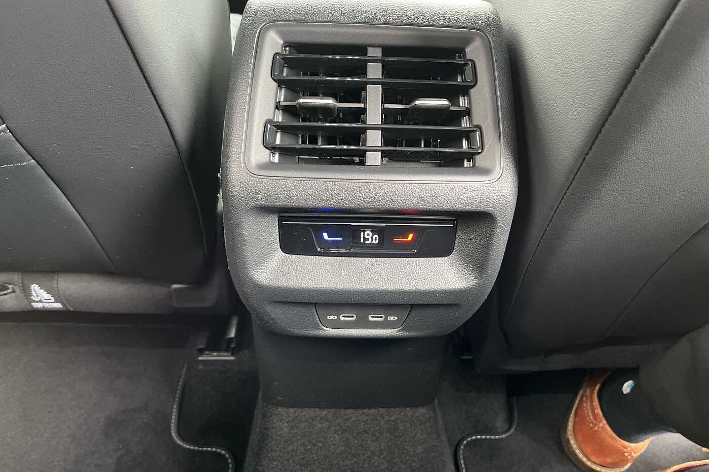 Volkswagen Tiguan 1.5 eTSI (150ps) R-Line DSG