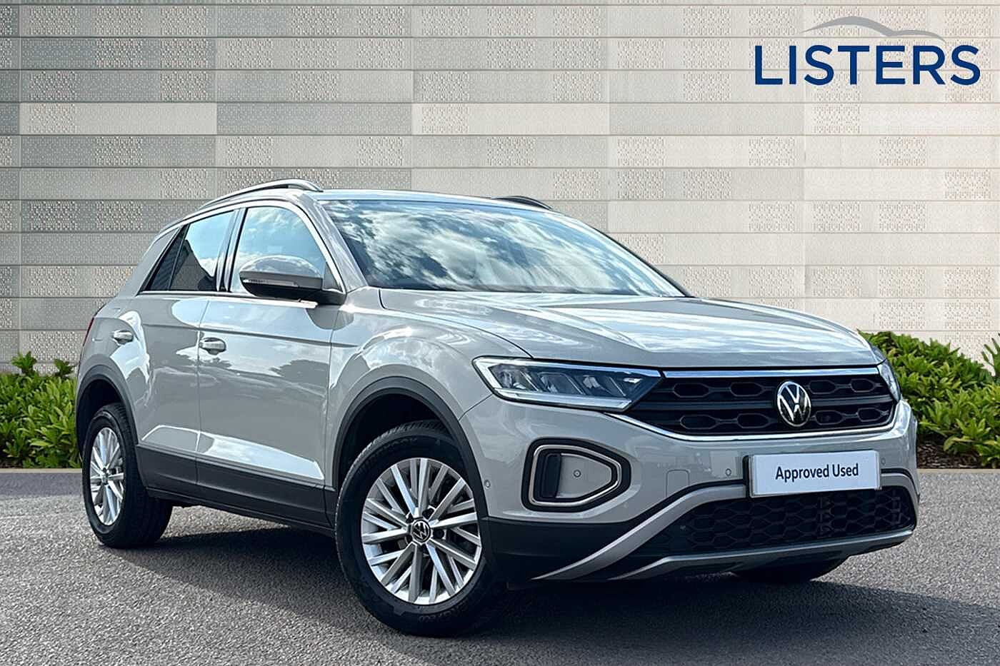 Volkswagen T-ROC Mark 1 Facelift (2022) 1.0 TSI Life 110PS