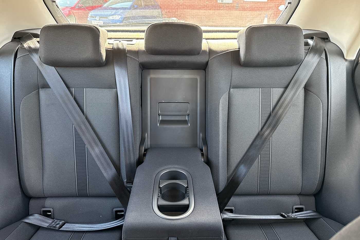 Volkswagen T-ROC Mark 1 Facelift (2022) 1.0 TSI Life 110PS