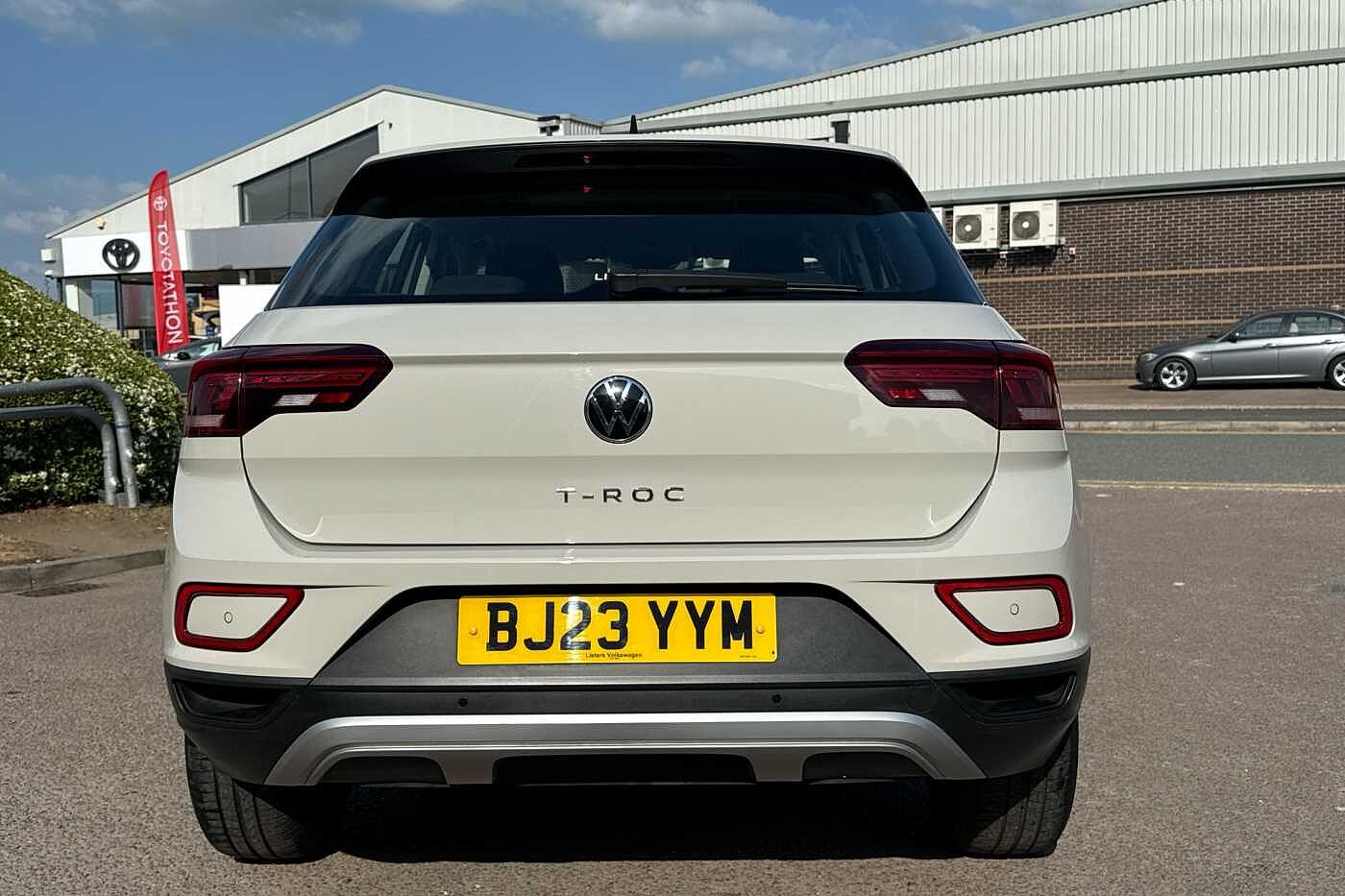 Volkswagen T-ROC Mark 1 Facelift (2022) 1.0 TSI Life 110PS